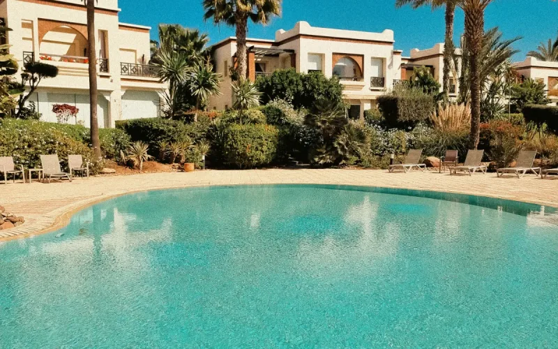 Agadir: the "guaranteed sunshine" and "all-inclusive" on Sept à huit (TF1)