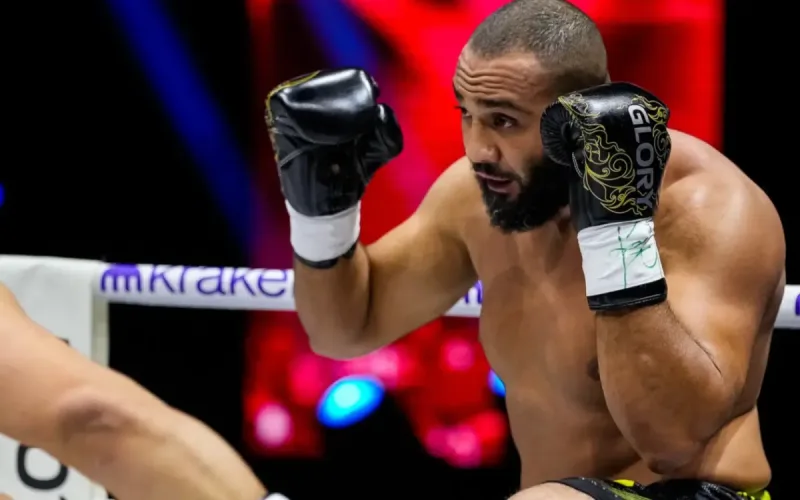 Algerian Fighter Defuses Online Rivalry After Moroccan Opponent Knocks Him Out