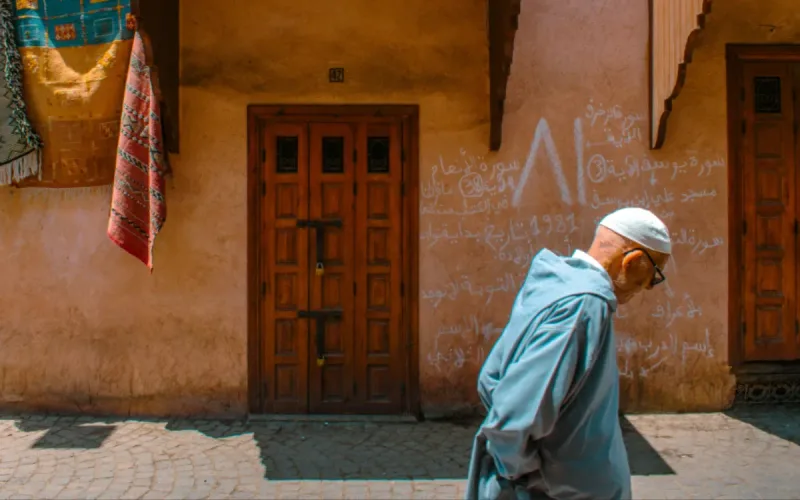 As Children Move Abroad and Friends Die, an Elderly Moroccan Man Faces Growing Isolation
