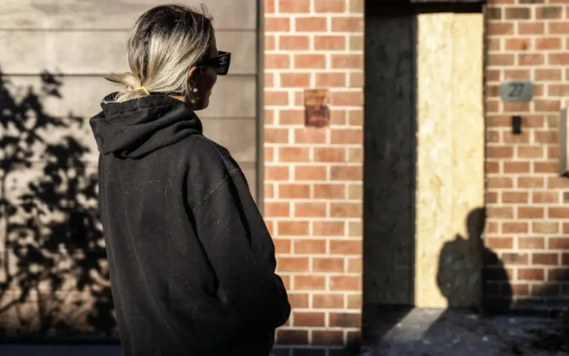 Brussels Influencer Feud Erupts: Arson Attack Shakes Molenbeek
