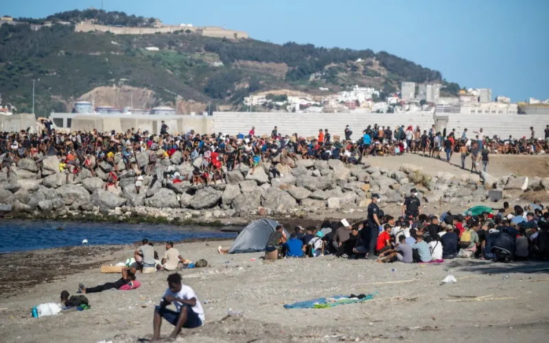 The CNI had identified 2,000 people near Ceuta; 72,000 ultimately crossed the border