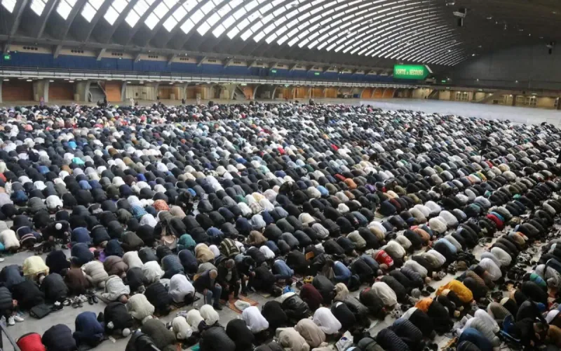 Eid al-Fitr: towards the normalization of public holidays in Europe?