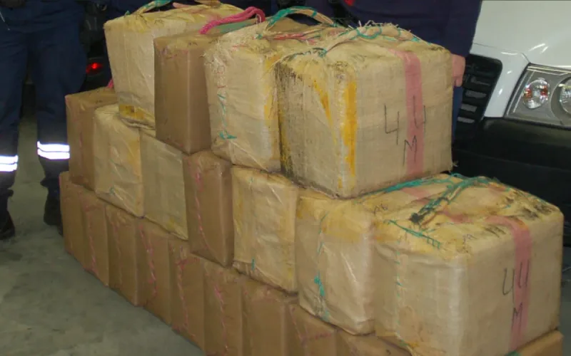 France extradites him from Morocco for 500 kg of cannabis… then releases him by mistake
