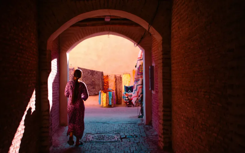 France Suspends Visa Cancellation for Moroccan Woman After Husband Reconciles With Her