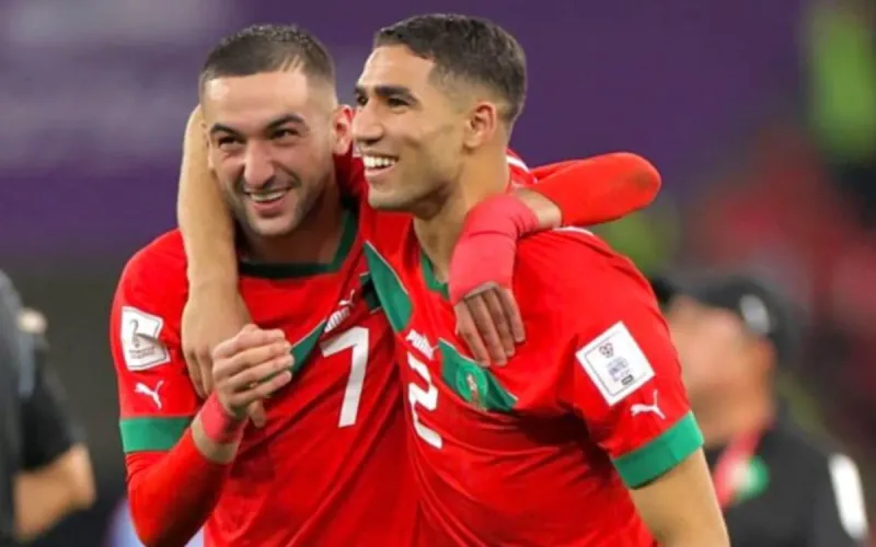 Hakimi in Spanish, Ziyech in English… but Regragui made them all speak Darija together