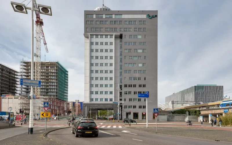 He Dies in Morocco, the Netherlands Refuse to Pay His Widow