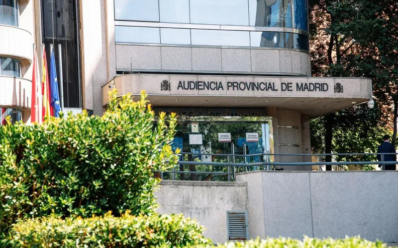 Madrid Trial: Moroccan Man Faces 60 Years for Fatal Arson
