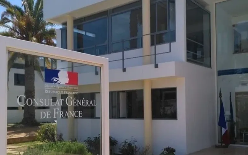 Moroccan man waits 84 days for French return visa despite valid residence permit
