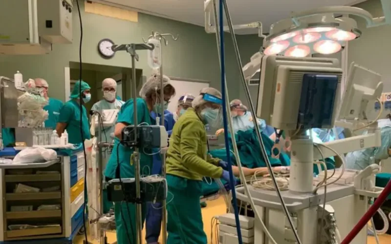 Moroccan Parents in Italy Demand Answers After Newborn’s Fall at Hospital