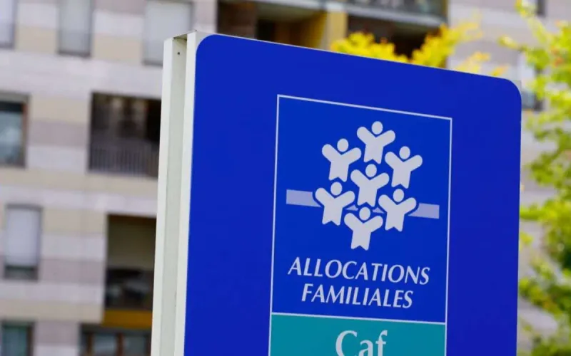 Moroccan stay goes unreported despite benefit declarations; CAF seeks €6,194