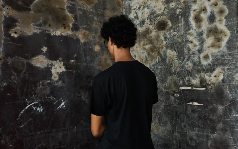Moroccan Teen Who Hoped to Become a European Model Sleeps in a Car in Ceuta