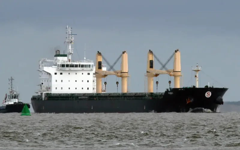 Russian Ship Traffic in Strait of Gibraltar Hits Monthly Record, With 88 Crossings in September
