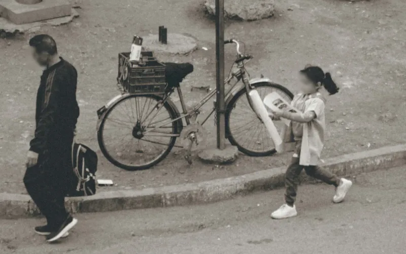 She takes in an abandoned little girl in Morocco: France demands €4,710 from her