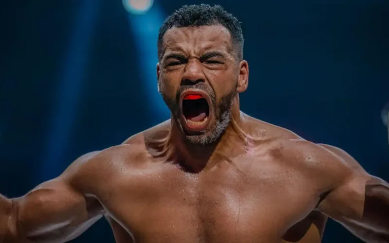 Tarik Khbabez sues Glory, "I need to earn money again