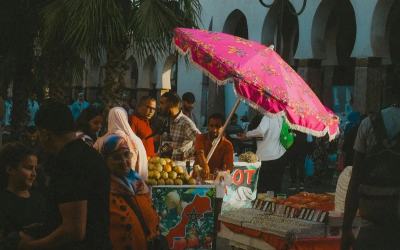They know neither Morocco nor its language: Dutch teenagers are placed there precisely for that reason