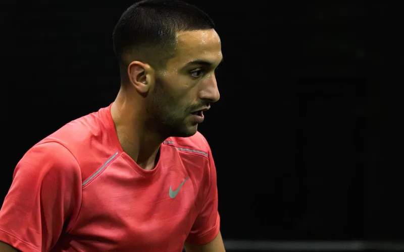 Ziyech's Career Crossroads: Knee Injury Derails Romanian Move