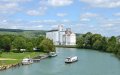 Tragedy Strikes Paris Suburb: 14-Year-Old Drowns in Forbidden Canal, Sparking Community Grief and Water Safety Concerns