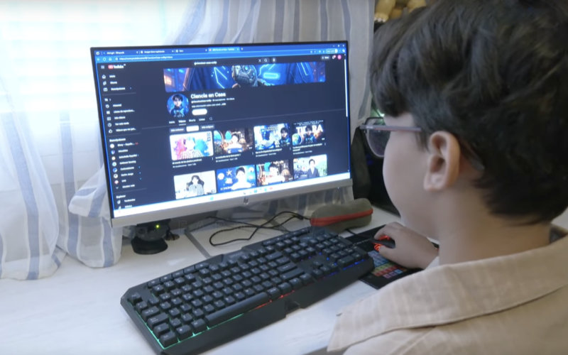 11-Year-Old Moroccan Prodigy Revolutionizes Science Education on YouTube