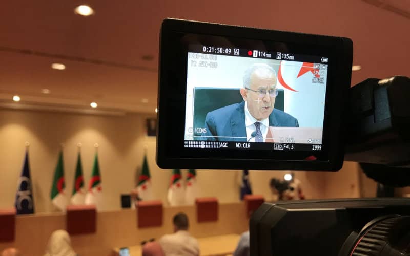 Algeria Severs Diplomatic Ties with Morocco, Spain Monitors Regional Tensions