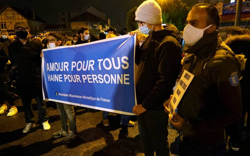 Anti-Muslim Attacks Surge in France Following Teacher's Murder
