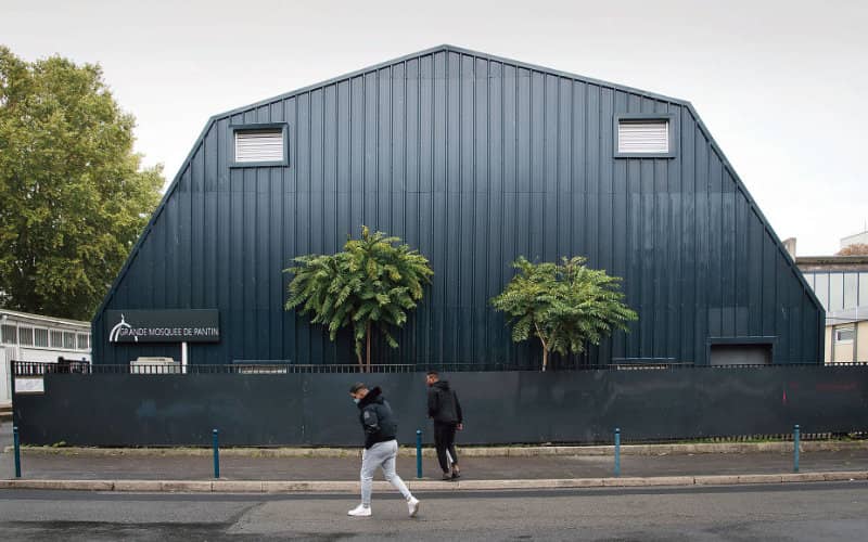French Mosque Closed After Sharing Video Linked to Teacher's Murder