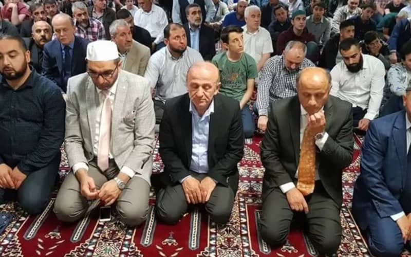 Belgian Government Cuts Funding for Muslim Executive Amid Governance Crisis