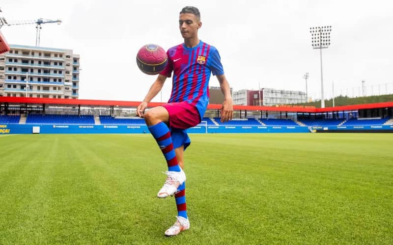 Rising Star Kays Ruiz Atil Weighs International Options as Barcelona Career Blossoms