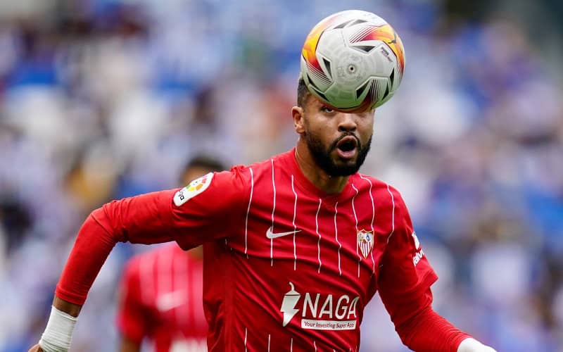Sevilla's En-Nesyri Draws Premier League Interest Despite Injury-Plagued Season