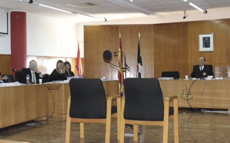 Moroccan Domestic Worker Seeks Justice After False Theft Accusation in Ceuta