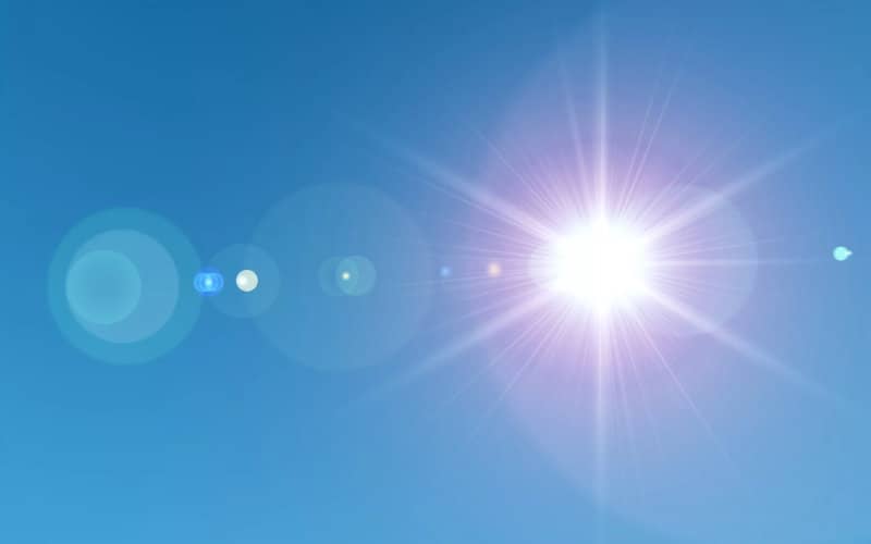 Record-Breaking Heat Wave Sweeps France as Moroccan Air Mass Brings 40°C Temperatures