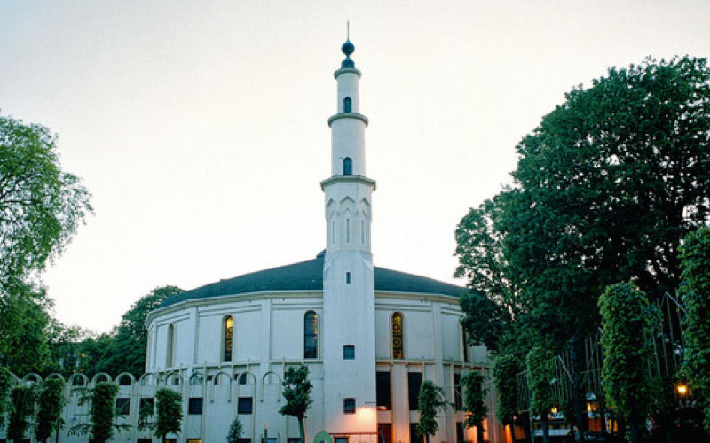 Belgian Government Extends Muslim Council's Recognition Amid Integration Challenges