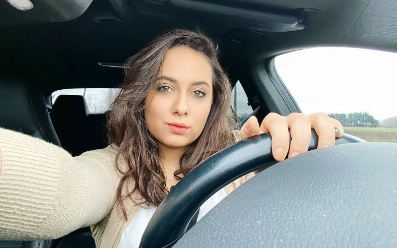 Belgian-Moroccan Singer Loses License for Dangerous Tunnel Video Stunt