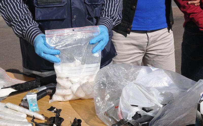Brazilian Couple Arrested at Casablanca Airport for Cocaine Smuggling