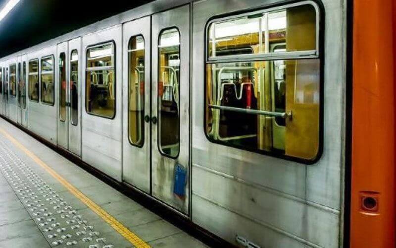 Brussels: Woman Arrested for Pushing Veiled Senior onto Tram Tracks