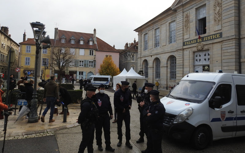 Carpenter Sentenced for Denying Internship to Muslim Teen in Vesoul Discrimination Case