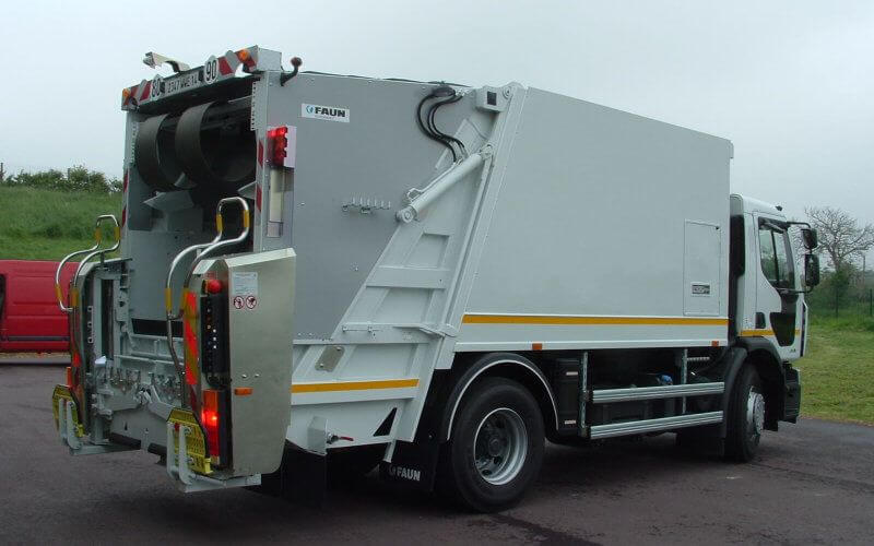 Casablanca Awaits 350 New GPS-Equipped Garbage Trucks to Modernize Waste Management