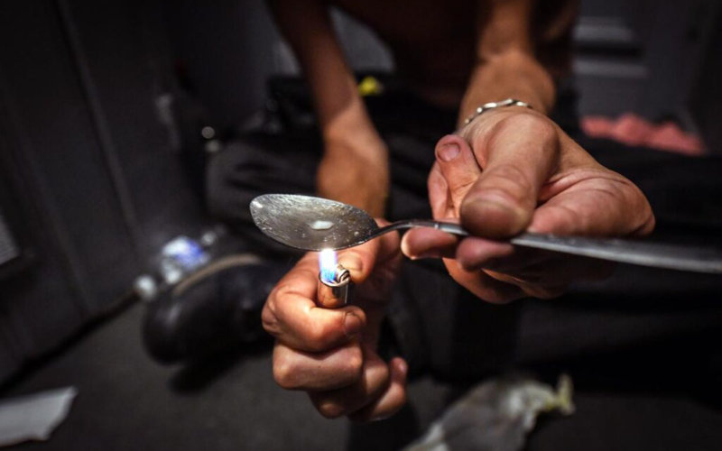Cheap Cocaine Alternative 'L'boufa' Fuels Health and Crime Concerns in Morocco