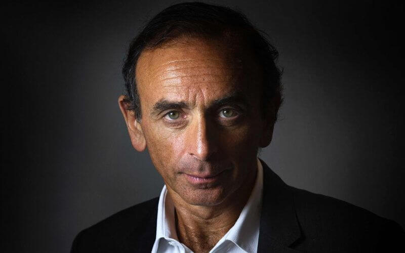 Comedian Elie Semoun Compares Controversial Pundit Eric Zemmour to Hitler, Citing 'Dangerous Ideas'