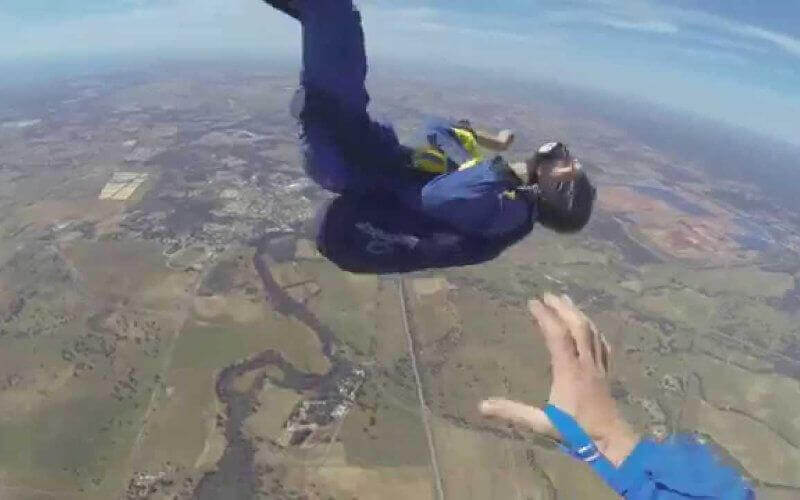 Czech Tourist Dies in Parachuting Accident in Morocco's El Haouz Province