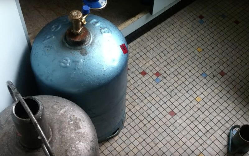 Deadly Butane Gas Leak Claims Father's Life, Hospitalizes Family in Moroccan Town