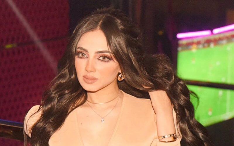 Emirati Police Intensify Search for Moroccan Stylist in "Hamza mon bb" Social Media Scandal
