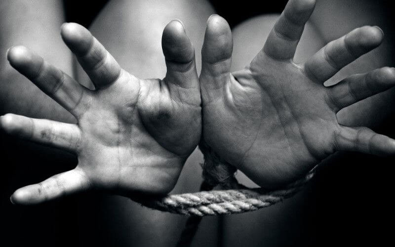 Female Gang in Fez Arrested for Kidnapping and Torturing Men for Ransom