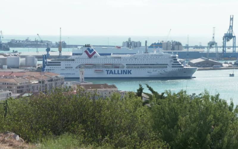 Ferry Carrying 1,600 Moroccan Expats Departs Sète After 48-Hour Delay
