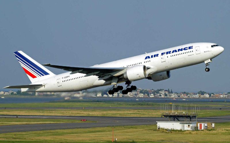 French Airlines Reroute African Flights Through Morocco, Bypassing Algeria
