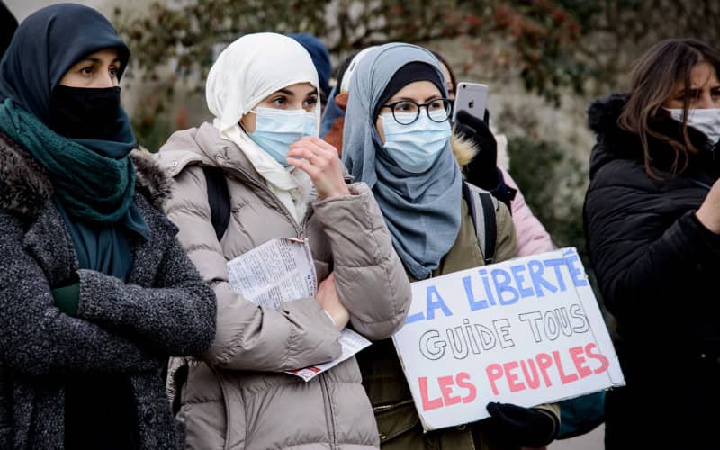French Government Backs New Organization to Combat Anti-Muslim Discrimination