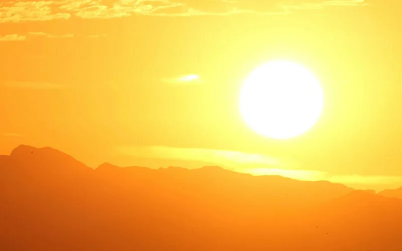 French Tourist Dies from Heat Exhaustion During Moroccan Desert Motorcycle Trip