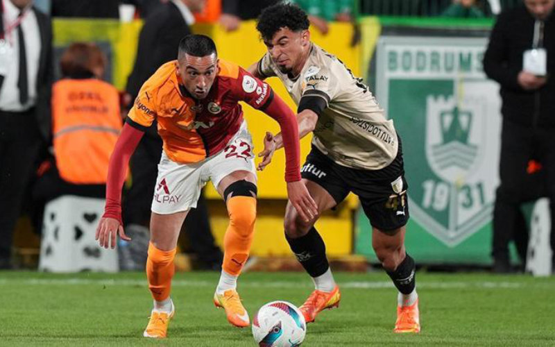 Galatasaray Coach Casts Doubt on Ziyech's Future with Club