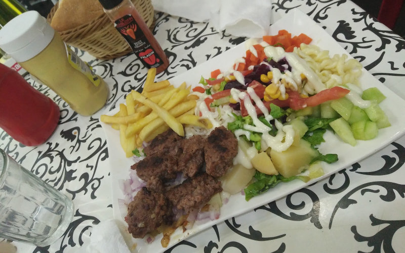 Health Inspections Force Closure of Multiple Fast Food Outlets in Northern Morocco