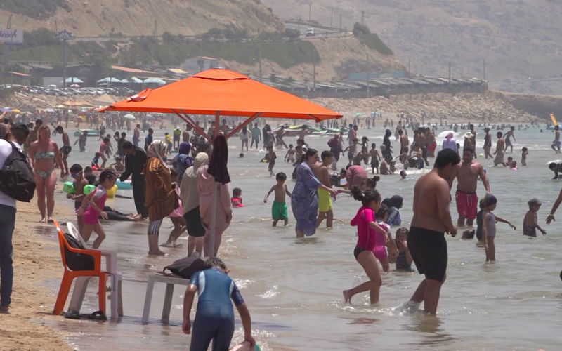 Heatwave Drives Tangier Residents to Beaches as Temperatures Soar