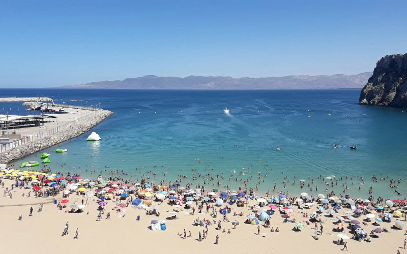 Al Hoceima Imposes Evening Beach Ban to Enhance Tourist Safety